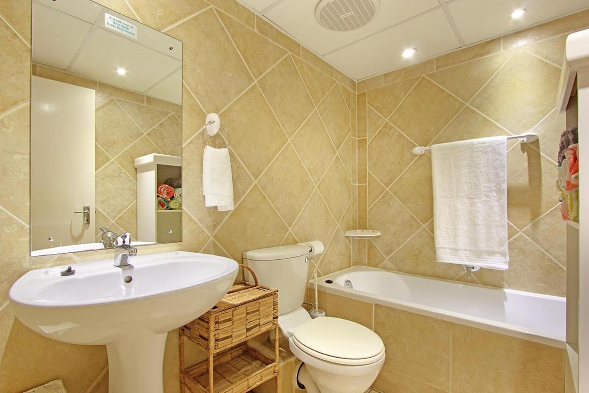 Ferienwohnung Ocean View C602 By Hostagents Bloubergstrand Exterior foto
